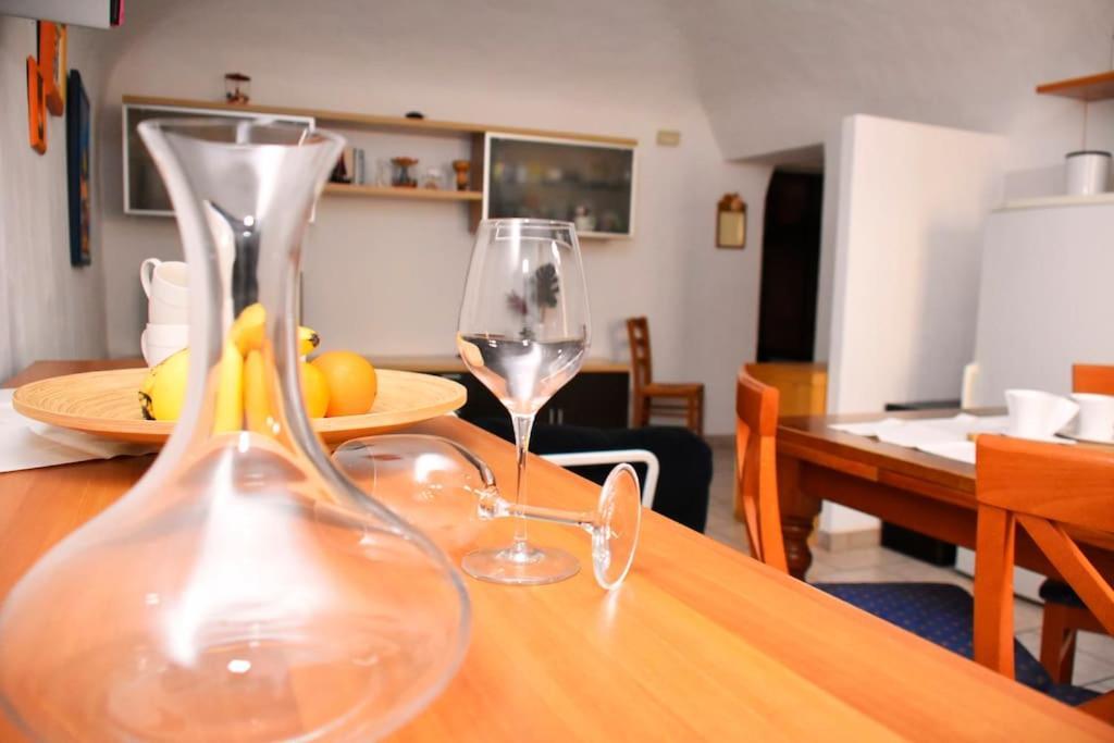 וולטרה Casa Vacanze E Brevi Periodi Alla Porta Etrusca La Panchina Al Sole מראה חיצוני תמונה